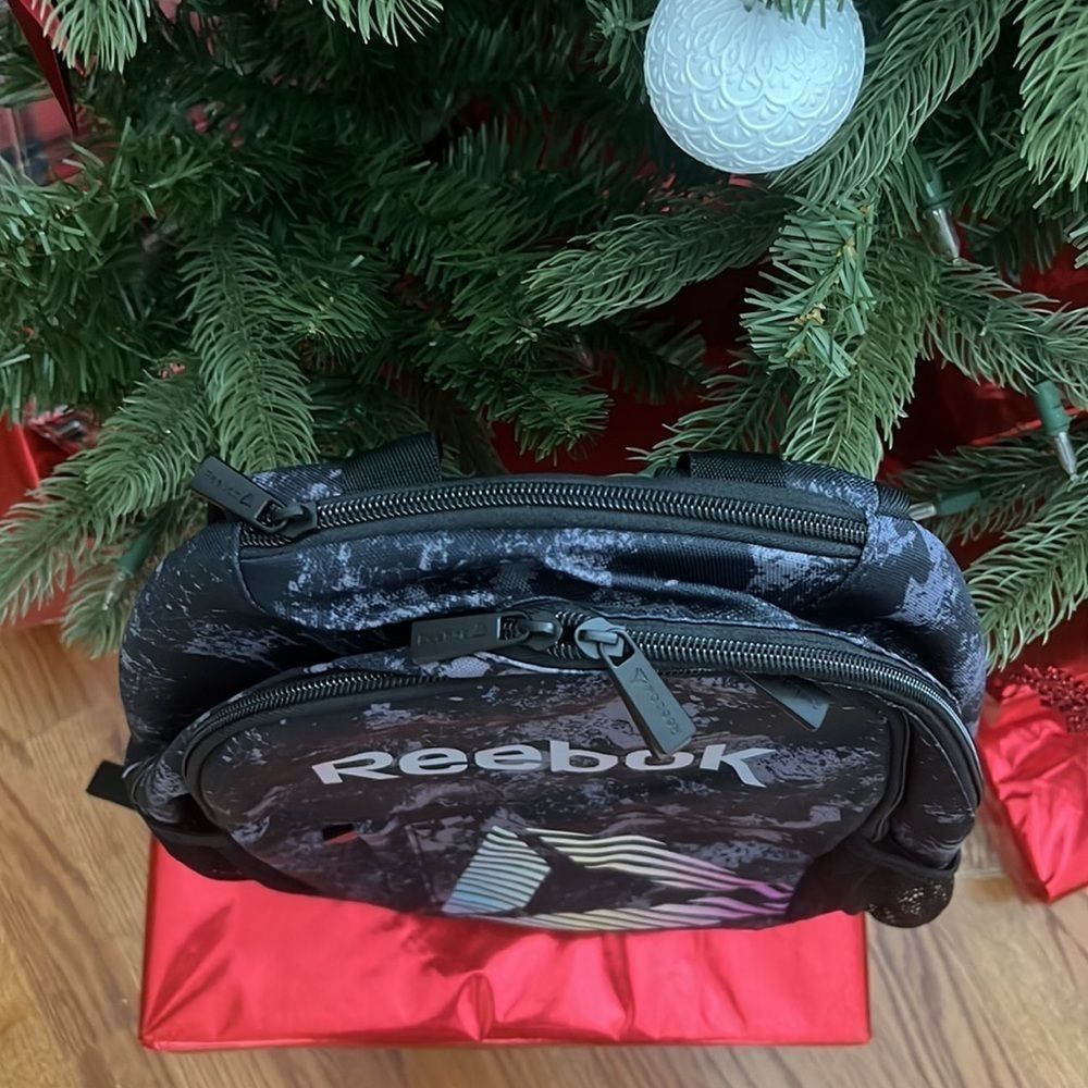 New Reebok Backpack🎒 - Picture 2 of 9